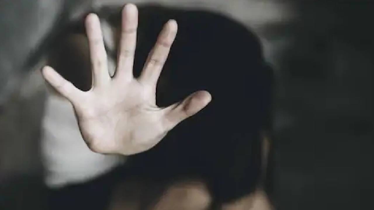 ಆರೋಪಿ ಮನೆಗೆ ಅತ್ಯಾಚಾರ ಸಂತ್ರಸ್ತೆಯ ಕಳುಹಿಸಿದ ಅಧಿಕಾರಿಗಳು, ಮತ್ತೆ ಆಕೆಯ ಮೇಲೆ ಅತ್ಯಾಚಾರ