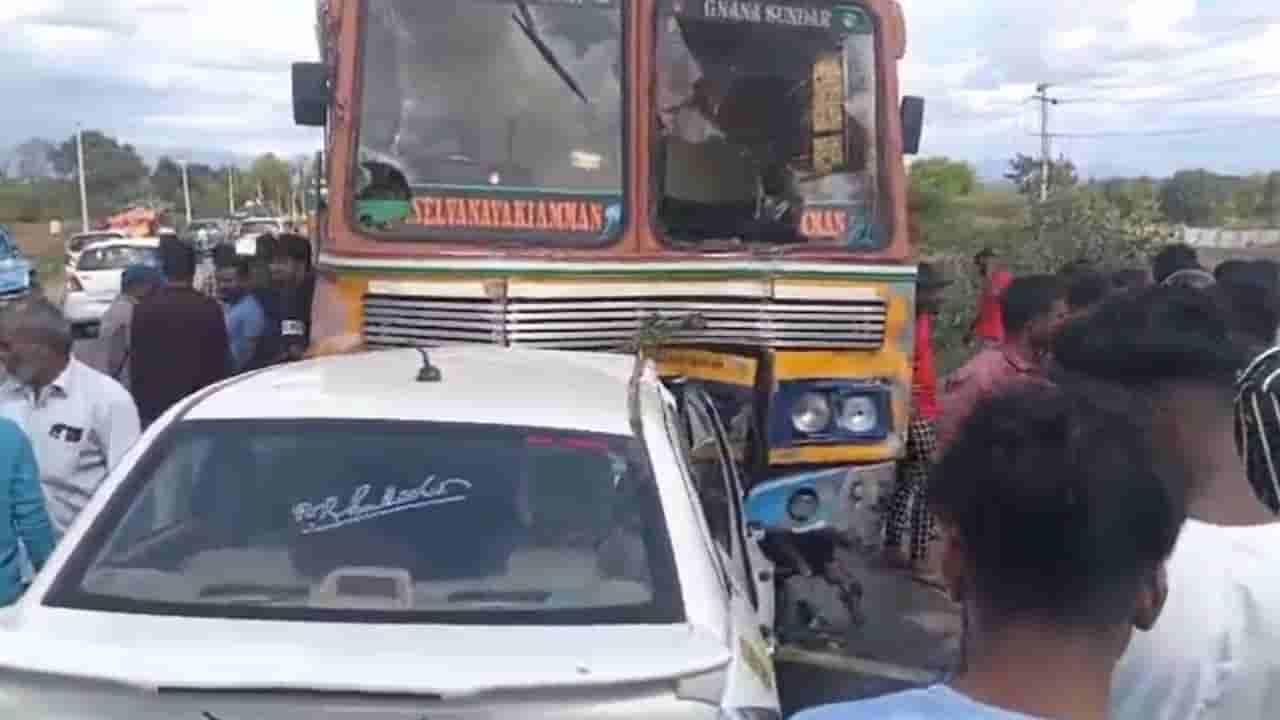 ಚಾಮರಾಜನಗರ: ಲಾರಿ, ಕಾರು, ದ್ವಿಚಕ್ರ ವಾಹನ ಮಧ್ಯೆ ಸರಣಿ ಅಪಘಾತ, ನಾಲ್ವರು ಬಾಲಕರ ಸಾವು