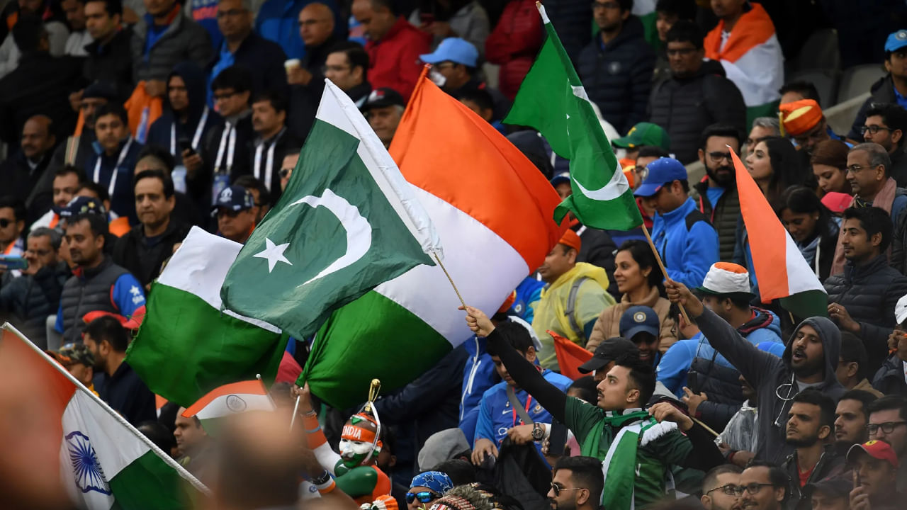 Asia Cup 2025: ಫೈನಲ್ ನೋಡಲು ಸ್ಟೇಡಿಯಂಗೆ ಬರುವವರಿಗೆ ಕಟ್ಟುನಿಟ್ಟಿನ ನಿಯಮ ಜಾರಿ Asia Cup 2025: ಫೈನಲ್ ನೋಡಲು ಸ್ಟೇಡಿಯಂಗೆ ಬರುವವರಿಗೆ ಕಟ್ಟುನಿಟ್ಟಿನ ನಿಯಮ ಜಾರಿ