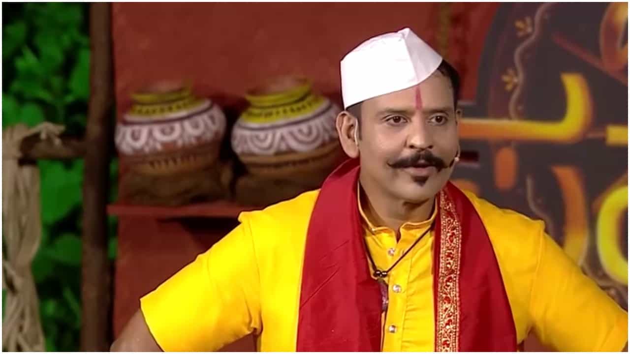 ಸಿಟಿ ಹುಡುಗಿಯರ ಮೇಲೆ ಸಿಟ್ಟು; ಬಕೆಟ್ ಎಸೆದು ಬಾಯಿಗೆ ಬಂದಂತೆ ಬೈದ ಅಕುಲ್ ಬಾಲಾಜಿ