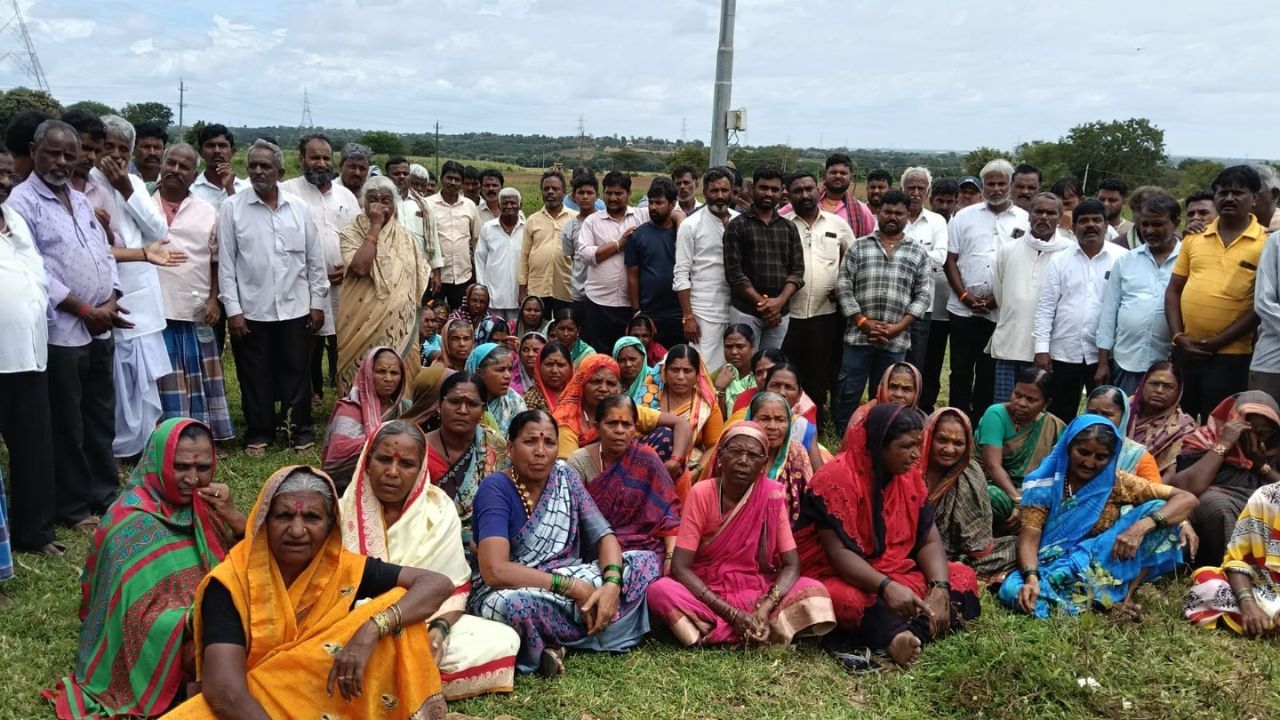 ಒಬ್ರು ಮೃತಪಟ್ಟರೇ ಈ ಗ್ರಾಮದ ಜನರಿಗೆ  ಆತಂಕ:ಯಾಕಾದ್ರೂ ಸಾಯುತ್ತಾರೋ ಎನ್ನುವ ಸ್ಥಿತಿ ಏಕೆ?