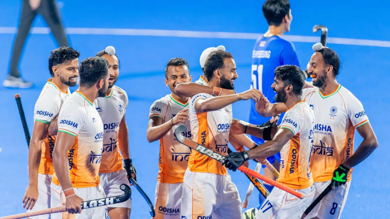 Hockey Asia Cup 2025: ದಕ್ಷಿಣ ಕೊರಿಯಾವನ್ನು ಮಣಿಸಿ ಏಷ್ಯಾಕಪ್ ಗೆದ್ದ ಭಾರತ ಹಾಕಿ ತಂಡ Hockey Asia Cup 2025: ದಕ್ಷಿಣ ಕೊರಿಯಾವನ್ನು ಮಣಿಸಿ ಏಷ್ಯಾಕಪ್ ಗೆದ್ದ ಭಾರತ ಹಾಕಿ ತಂಡ