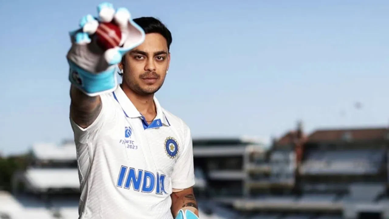 ಇದಕ್ಕೂ ಮುನ್ನ ಇಶಾನ್ ಕಿಶನ್ ಇರಾನಿ ಕಪ್ ಟೂರ್ನಿಗಾಗಿ ಶೇಷ ಭಾರತ ತಂಡಕ್ಕೆ ಆಯ್ಕೆಯಾಗಿದ್ದರು. ಅಕ್ಟೋಬರ್ 1 ರಿಂದ ಶುರುವಾಗಲಿರುವ ಹಾಲಿ ರಣಜಿ ಚಾಂಪಿಯನ್ ವಿದರ್ಭ ಹಾಗೂ ಶೇಷ ಭಾರತ ತಂಡದ ನಡುವಣ ಈ ಪಂದ್ಯದಲ್ಲಿ ಇಶಾನ್ ವಿಕೆಟ್ ಕೀಪರ್ ಆಗಿ ಕಾಣಿಸಿಕೊಳ್ಳಲಿದ್ದಾರೆ.