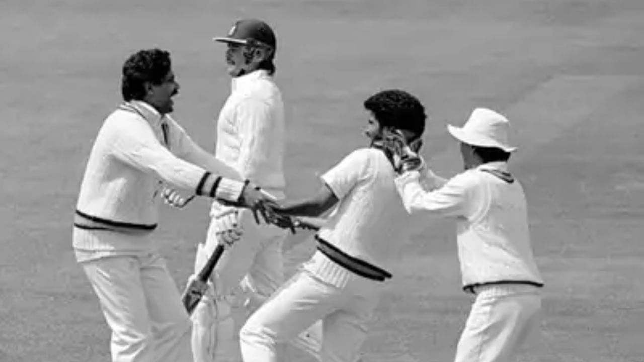 1986 ರ ಏಷ್ಯಾಕಪ್‌ನಿಂದ ಹಿಂದೆ ಸರಿಯಲು ನಿರ್ಧರಿಸುವ ಮೂಲಕ ಭಾರತ ಎಲ್ಲರಿಗೂ ಆಘಾತ ನೀಡಿತು. ಶ್ರೀಲಂಕಾದಲ್ಲಿನ ಆಂತರಿಕ ಕಲಹದಿಂದ ಉಂಟಾದ ಉದ್ವಿಗ್ನತೆಯಿಂದಾಗಿ ತನ್ನ ತಂಡವನ್ನು ಏಷ್ಯಾಕಪ್‌ಗೆ ಕಳುಹಿಸದಿರಲು ನಿರ್ಧರಿಸಿತ್ತು. ಅದೇ ರೀತಿ, 1990 ರ ಏಷ್ಯಾಕಪ್‌ಗಾಗಿ ಪಾಕಿಸ್ತಾನ ತನ್ನ ತಂಡವನ್ನು ಭಾರತಕ್ಕೆ ಕಳುಹಿಸದಿರಲು ನಿರ್ಧರಿಸಿತ್ತು. ಭಾರತದೊಂದಿಗಿನ ರಾಜಕೀಯ ಸಂಬಂಧಗಳು ಹದಗೆಟ್ಟ ಕಾರಣ ಪಾಕಿಸ್ತಾನ ಈ ಕ್ರಮ ಕೈಗೊಂಡಿತ್ತು.