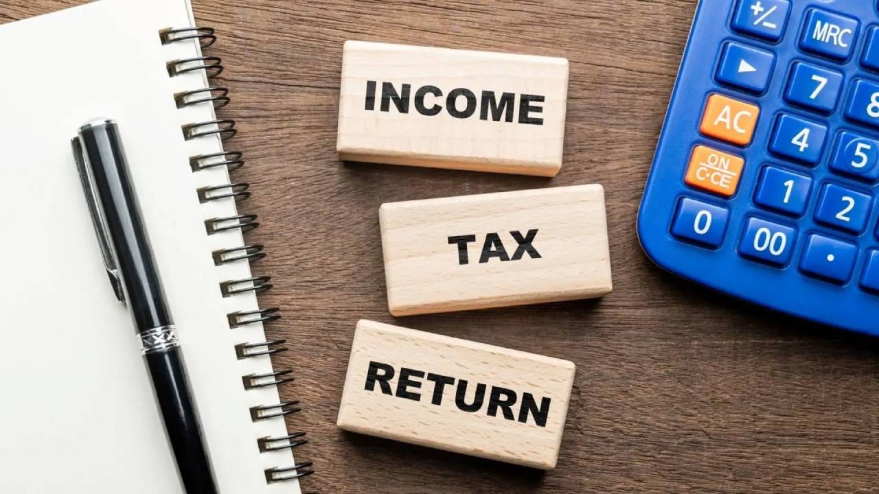 Income Tax Returns: ಕೇವಲ ಒಂದೇ ಒಂದು ದಿನ ಐಟಿಆರ್ ಸಲ್ಲಿಕೆ ಗಡುವು ವಿಸ್ತರಣೆ Income Tax Returns: ಕೇವಲ ಒಂದೇ ಒಂದು ದಿನ ಐಟಿಆರ್ ಸಲ್ಲಿಕೆ ಗಡುವು ವಿಸ್ತರಣೆ