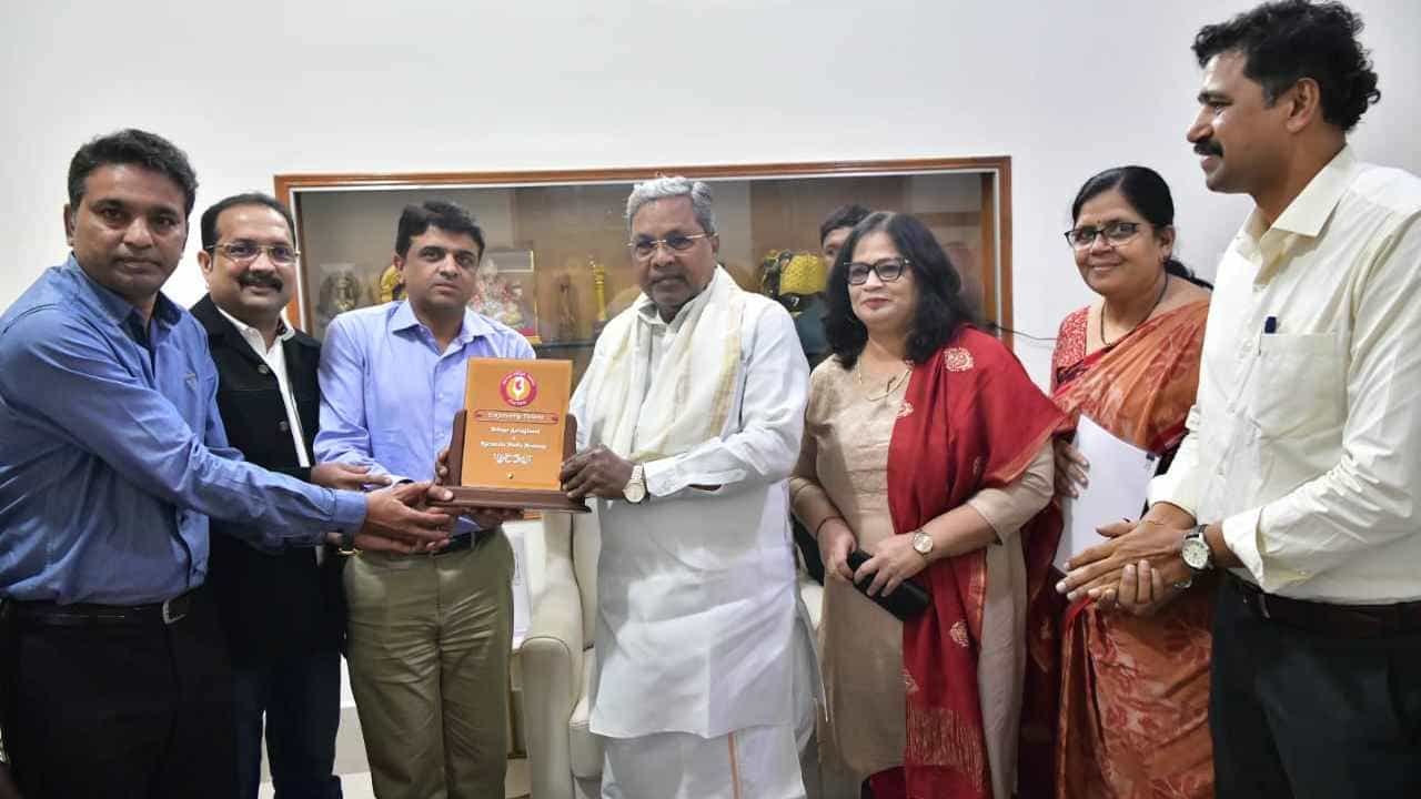 ಪತ್ರಕರ್ತರಿಗೆ ತರಬೇತಿ: ಇನ್ಫೋಸಿಸ್ ಸ್ಪ್ರಿಂಗ್ಬೋರ್ಡ್-ಕರ್ನಾಟಕ ಮಾಧ್ಯಮ ಅಕಾಡೆಮಿ ಒಡಂಬಡಿಕೆ ಪತ್ರಕರ್ತರಿಗೆ ತರಬೇತಿ: ಇನ್ಫೋಸಿಸ್ ಸ್ಪ್ರಿಂಗ್ಬೋರ್ಡ್-ಕರ್ನಾಟಕ ಮಾಧ್ಯಮ ಅಕಾಡೆಮಿ ಒಡಂಬಡಿಕೆ