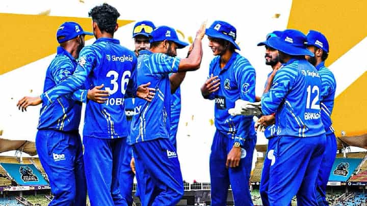 ಫೈನಲ್ಗೆ ಕೊಚ್ಚಿ ಬ್ಲೂ ಟೈಗರ್ಸ್ ಎಂಟ್ರಿ: ಸಂಜು ಸ್ಯಾಮ್ಸನ್ ಅಲಭ್ಯ ಫೈನಲ್ಗೆ ಕೊಚ್ಚಿ ಬ್ಲೂ ಟೈಗರ್ಸ್ ಎಂಟ್ರಿ: ಸಂಜು ಸ್ಯಾಮ್ಸನ್ ಅಲಭ್ಯ