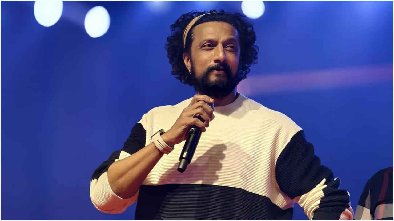 ನಟ ಕಿಚ್ಚ ಸುದೀಪ್ ಅವರ ಬಹುನಿರೀಕ್ಷಿತ ‘ಮಾರ್ಕ್’ ಸಿನಿಮಾ ಸಖತ್ ಸುದ್ದಿ ಆಗುತ್ತಿದೆ. ಕಿಚ್ಚನ ಹುಟ್ಟುಹಬ್ಬಕ್ಕೆ ಟೈಟಲ್ ಟೀಸರ್ ರಿಲೀಸ್ ಮಾಡಲಾಗಿತ್ತು. ಎಲ್ಲೆಡೆ ಈ ಟೈಟಲ್ ಟೀಸರ್ ದಾಖಲೆ ಬರೆದಿದೆ.