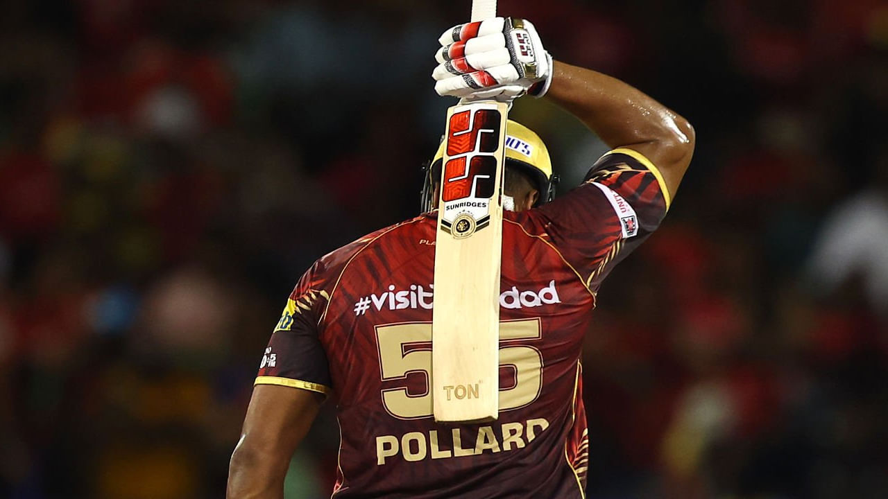 ಇದೀಗ 400+ ಕ್ಯಾಚ್ ಗಳೊಂದಿಗೆ ಹೊಸ ಮೈಲುಗಲ್ಲು ದಾಟಿರುವ ಕೀರನ್ ಪೊಲಾರ್ಡ್ ಮುಂಬರುವ ಟಿ20 ಪಂದ್ಯಗಳ ಮೂಲಕ 326 ರನ್​ಗಳಿಸಿದರೆ ಹೊಸ ಇತಿಹಾಸ ನಿರ್ಮಾಣವಾಗಲಿದೆ. ಅಂದರೆ ಟಿ20 ಕ್ರಿಕೆಟ್ ಇತಿಹಾಸದಲ್ಲೇ ಅತ್ಯಧಿಕ ರನ್ ಪೇರಿಸಿರುವ ಕ್ರಿಸ್ ಗೇಲ್ (14562) ಅವರ ವಿಶ್ವ ದಾಖಲೆ ಮುರಿಯಲು ಕೀರನ್​ ಪೊಲಾರ್ಡ್​ಗೆ (14237) ಬೇಕಿರುವುದು ಕೇವಲ 326 ರನ್​ಗಳು ಮಾತ್ರ. ಹೀಗಾಗಿ ಟಿ20 ರನ್ ಸರದಾರರ ಪಟ್ಟಿಯಲ್ಲೂ ಪೊಲಾರ್ಡ್ ಅಗ್ರಸ್ಥಾನಕ್ಕೇರುವುದನ್ನು ನಿರೀಕ್ಷಿಸಬಹುದು.