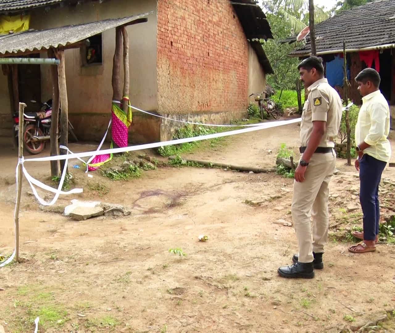 ಹಿರಿಯರ ಕಾಲದ ದೇವರ ತೆಂಗಿನಕಾಯಿಗಾಗಿ ತಮ್ಮನ ಹೆಂಡ್ತಿಯನ್ನೇ ಹತ್ಯೆಗೈದ: ಅಷ್ಟಕ್ಕೂ ತೆಂಗಿನಕಾಯಿಯ ಮಹತ್ವವೇನು?