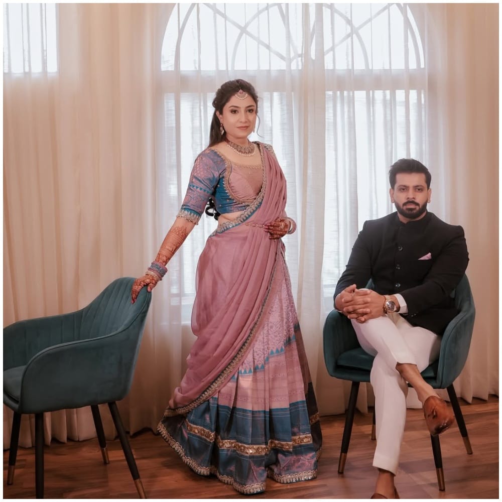 ‘ಅಮೃತಧಾರೆ’ ಧಾರಾವಾಹಿಯಲ್ಲಿ ಕಥಾ ನಾಯಕ ಗೌತಮ್ ದೀವಾನ್ ತಂಗಿ ಪಾತ್ರದಲ್ಲಿ ಮೇಘಾ ಕಾಣಿಸಿಕೊಂಡಿದ್ದಾರೆ. ತಮ್ಮ ಸರಳ ನಟನೆಯ ಮೂಲಕ ಅವರು ಎಲ್ಲರ ಗಮನ ಸೆಳೆದರು. ಈಗ ಅವರ ನಿಶ್ಚಿತಾರ್ಥ ನೆರವೇರಿದೆ.