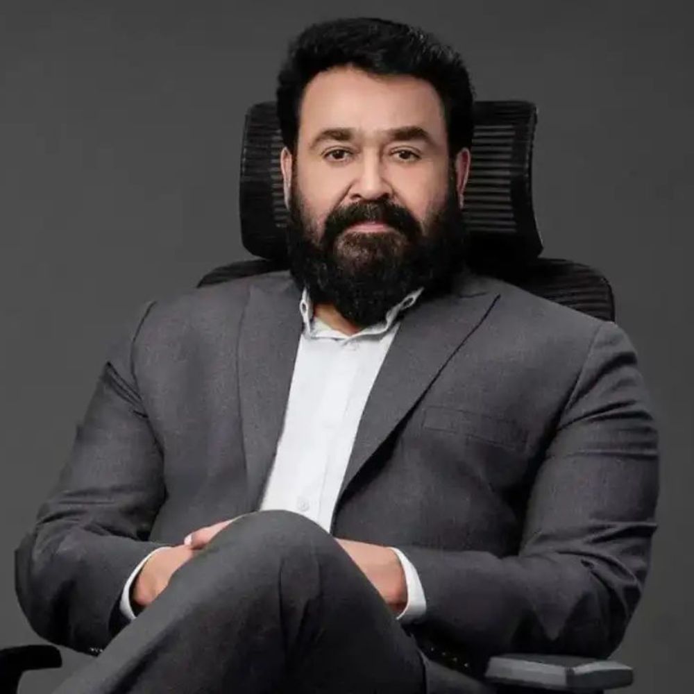 ಮಲಯಾಳಂ ಚಿತ್ರರಂಗದ ಸೂಪರ್ ಸ್ಟಾರ್ ನಟ ಮೋಹನ್​​ಲಾಲ್ ಅವರಿಗೆ 2023ನೇ ಸಾಲಿನ ಫಾಲ್ಕೆ ಪ್ರಶಸ್ತಿಗೆ ಆಯ್ಕೆ ಮಾಡಲಾಗಿದೆ. ಇದೇ ತಿಂಗಳು ಅವರಿಗೆ ಫಾಲ್ಕೆ ಪ್ರಶಸ್ತಿ ನೀಡಲಾಗುತ್ತದೆ.