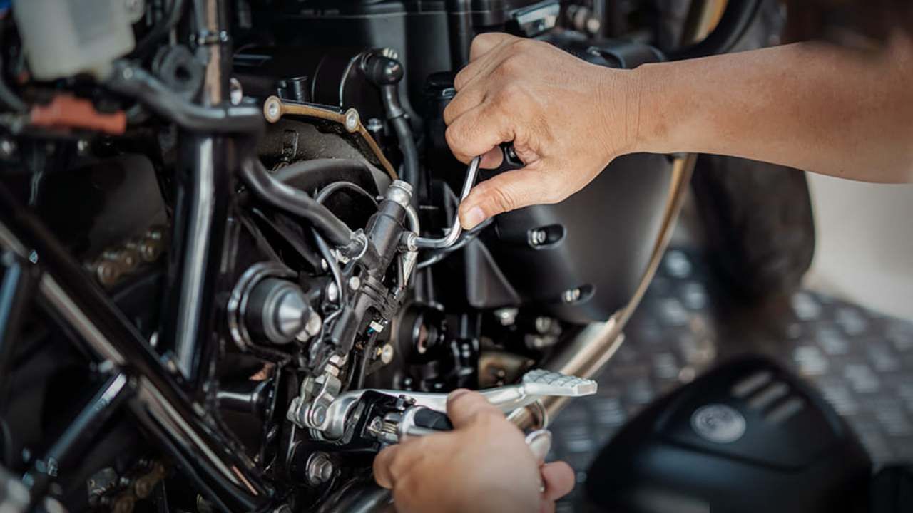 Auto Tips: ನೀವು ಮಾಡುವ ಈ ಸಣ್ಣ ತಪ್ಪುಗಳು ಬೈಕ್‌ನ ಎಂಜಿನ್‌ಗೆ ಹಾನಿ ಮಾಡಬಹುದು