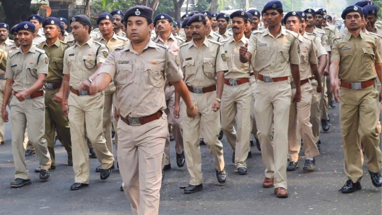 Constable Recruitment 2025: 7500 ಕಾನ್‌ಸ್ಟೆಬಲ್ ಹುದ್ದೆಗಳಿಗೆ ನೇಮಕಾತಿ; 8ನೇ ತರಗತಿ ಪಾಸಾಗಿದ್ರೆ ಸಾಕು!