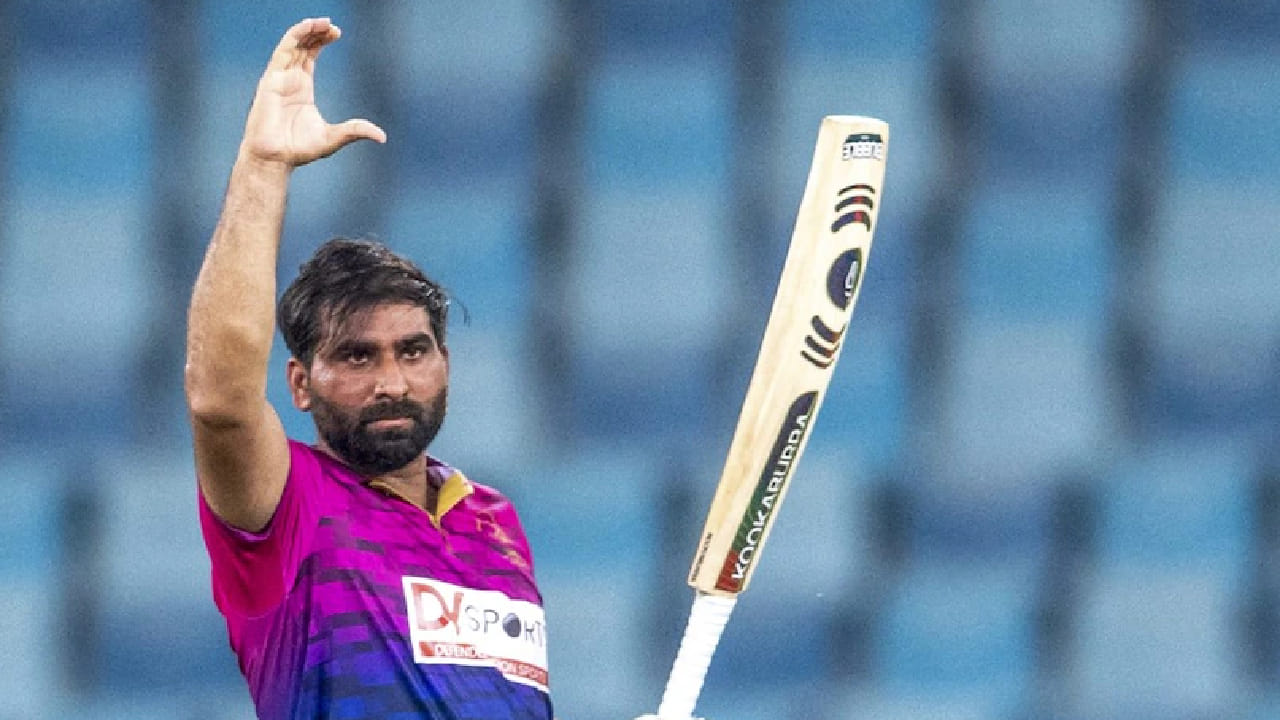 ಯುಎಇ ಪರ ನಾಯಕನಾಗಿ 54 ಟಿ20 ಪಂದ್ಯಗಳಲ್ಲಿ ಕಣಕ್ಕಿಳಿದಿರುವ ಮುಹಮ್ಮದ್ ವಸೀಮ್ ಈವರೆಗೆ ಬಾರಿಸಿರುವ ಸಿಕ್ಸರ್​ಗಳ ಬರೋಬ್ಬರಿ 110. ಈ ಮೂಲಕ ಟಿ20 ಅಂತಾರಾಷ್ಟ್ರೀಯ ಕ್ರಿಕೆಟ್​ನಲ್ಲಿ ಅತ್ಯಧಿಕ ಸಿಕ್ಸ್ ಸಿಡಿಸಿದ ಕ್ಯಾಪ್ಟನ್ ಎಂಬ ವಿಶ್ವ ದಾಖಲೆಯನ್ನು ತಮ್ಮದಾಗಿಸಿಕೊಂಡಿದ್ದಾರೆ.