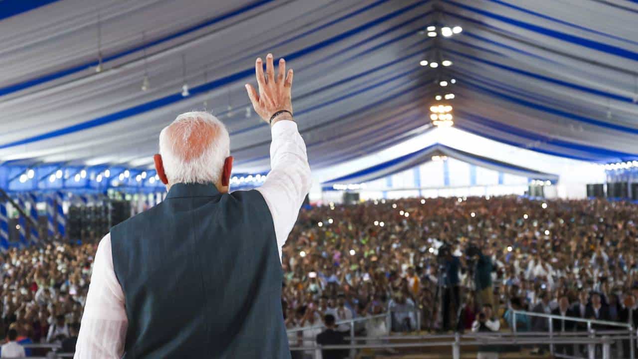 ಭಾರತವನ್ನು ಸರ್ವಶ್ರೇಷ್ಠ ದೇಶವನ್ನಾಗಿ ಮಾಡಲು ದೇವರೇ ಅವತರಿಸಿದ್ದಾನೆ: ನರೇಂದ್ರ ಮೋದಿ ಬಗ್ಗೆ ವಿವಿಧ ಉದ್ಯಮಿಗಳು ಹೇಳಿದ್ದು...