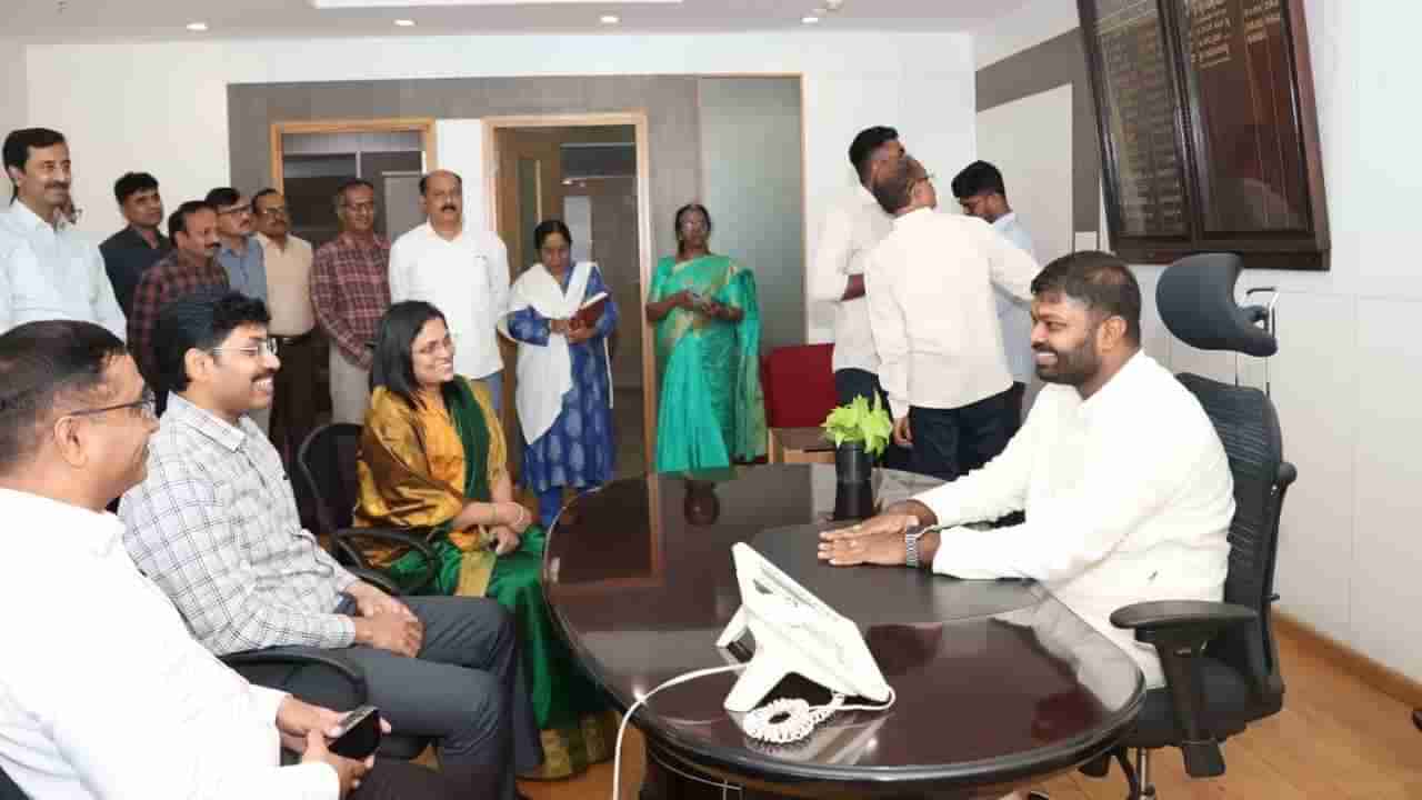 ನಿಗಮ ಮಂಡಳಿ ನೇಮಕದಲ್ಲಿ ಮತ್ತೆ ಗೊಂದಲ: ಅಧ್ಯಕ್ಷ-ಉಪಾಧ್ಯಕ್ಷರ ಅದಲು-ಬದಲು