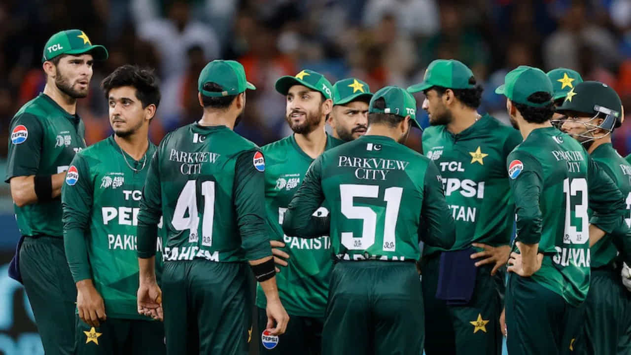 Asia Cup 2025: ಭಾರತದೊಂದಿಗೆ ಸೂಪರ್ 4 ಸುತ್ತಿಗೆ ಅರ್ಹತೆ ಪಡೆದ ಪಾಕಿಸ್ತಾನ Asia Cup 2025: ಭಾರತದೊಂದಿಗೆ ಸೂಪರ್ 4 ಸುತ್ತಿಗೆ ಅರ್ಹತೆ ಪಡೆದ ಪಾಕಿಸ್ತಾನ