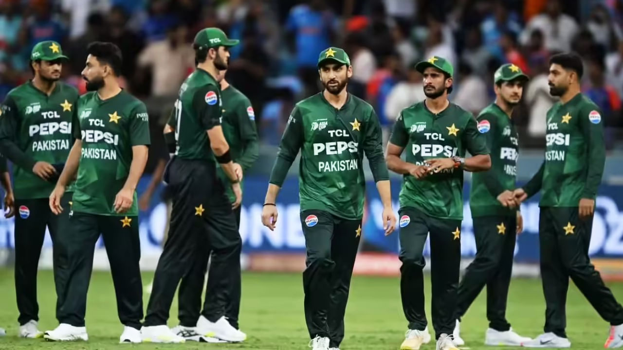 IND vs PAK: ಪಾಕ್ ತಂಡಕ್ಕೆ ಬಿಗ್ ಶಾಕ್: ಪ್ರಮುಖ ಆಟಗಾರ ಗಾಯಾಳು..!