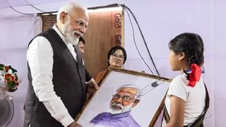 ಹಾಸನ ದುರಂತ: ಹಿಮ್ಸ್​ಗೆ ಹೆಚ್​ಡಿ ದೇವೇಗೌಡ ಭೇಟಿ, ಜೆಡಿಎಸ್​ನಿಂದ ತಲಾ 1 ಲಕ್ಷ ರೂ. ಪರಿಹಾರ ಘೋಷಣೆ