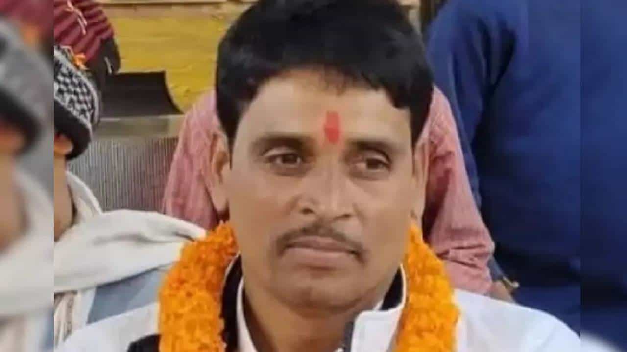 ಬಿಹಾರ: ವಿಧಾನಸಭಾ ಚುನಾವಣೆ ಸನ್ನಿಹಿತವಿರುವಾಗ ಪಾಟ್ನಾದಲ್ಲಿ ಆರ್ಜೆಡಿ ನಾಯಕನ ಗುಂಡಿಕ್ಕಿ ಹತ್ಯೆ ಬಿಹಾರ: ವಿಧಾನಸಭಾ ಚುನಾವಣೆ ಸನ್ನಿಹಿತವಿರುವಾಗ ಪಾಟ್ನಾದಲ್ಲಿ ಆರ್ಜೆಡಿ ನಾಯಕನ ಗುಂಡಿಕ್ಕಿ ಹತ್ಯೆ