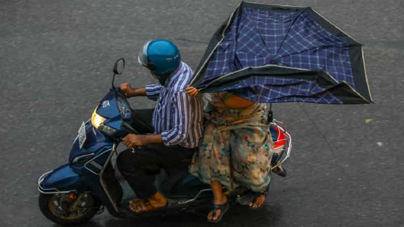 Karnataka Rains: ಮುಂದಿನ 2 ದಿನಗಳ ಕಾಲ ಕರ್ನಾಟಕದ ಉತ್ತರ ಒಳನಾಡಿನ 8 ಜಿಲ್ಲೆಗಳಲ್ಲಿ ಭಾರಿ ಮಳೆ