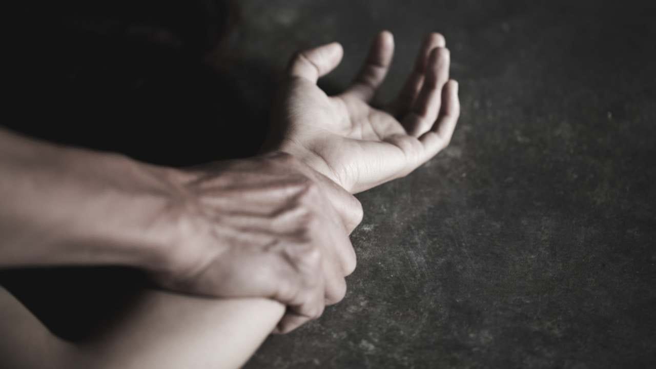 ಮಂಗಳೂರು: ಅಪ್ರಾಪ್ತೆ ಮೇಲೆ ಯುವಕರಿಬ್ಬರಿಂದ ಅತ್ಯಾಚಾರ, ವಿಡಿಯೋ ವೈರಲ್ ಮಾಡಿದವರೂ ಖಾಕಿ ಬಲೆಗೆ!