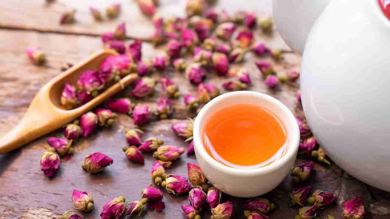 Rose Tea: ನಾರ್ಮಲ್‌ ಟೀ ಬದಲು ಗುಲಾಬಿ ಚಹಾ ಕುಡಿಯಿರಿ, ಹಲವು ಪ್ರಯೋಜನಗಳನ್ನು ಪಡೆಯಿರಿ
