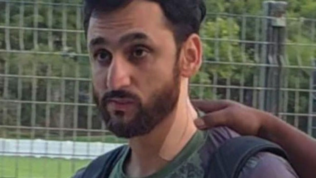 ಜಿಯೋ ನ್ಯೂಸ್ ವರದಿಯ ಪ್ರಕಾರ, ಸಲ್ಮಾನ್ ಅಲಿ ಅಘಾ ಕುತ್ತಿಗೆ ನೋವಿನಿಂದ ಬಳಲುತ್ತಿದ್ದು ಸೆಪ್ಟೆಂಬರ್ 10 ರಂದು ನಡೆದ ಅಭ್ಯಾಸ ಅವಧಿಯಲ್ಲಿ ಹೆಚ್ಚು ಭಾಗವಹಿಸಲಿಲ್ಲ. ಸಲ್ಮಾನ್ ತಂಡದೊಂದಿಗೆ ಅಭ್ಯಾಸಕ್ಕಾಗಿ ಮೈದಾನಕ್ಕೆ ಬಂದರಾದರೂ ಅಭ್ಯಾಸದಿಂದ ದೂರವಿದ್ದರು. ಅಲ್ಲದೆ ಈ ವೇಳೆ ಅವರ ಕುತ್ತಿಗೆಗೆ ಬ್ಯಾಂಡೇಜ್ ಕೂಡ ಹಾಕಲಾಗಿತ್ತು ಎಂದು ವರದಿಯಾಗಿದೆ.