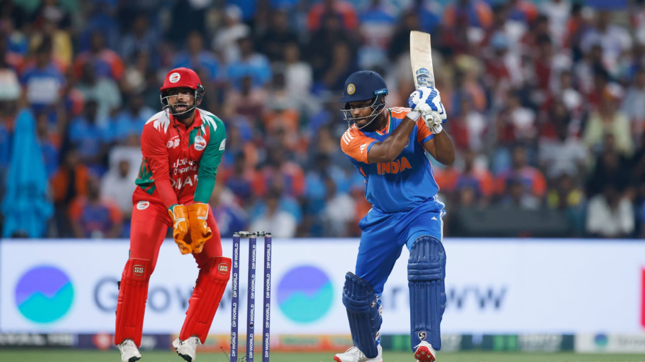 ವಾಸ್ತವವಾಗಿ ಒಮಾನ್ ವಿರುದ್ಧದ ಪಂದ್ಯದಲ್ಲಿ ಸಂಜು ಸ್ಯಾಮ್ಸನ್ ತಮ್ಮ ಅರ್ಧಶತಕ ಪೂರೈಸಲು 41 ಎಸೆತಗಳನ್ನು ತೆಗೆದುಕೊಂಡರು ಇದು ಅವರ ಟಿ20 ಅಂತರರಾಷ್ಟ್ರೀಯ ವೃತ್ತಿಜೀವನದ ಅತ್ಯಂತ ನಿಧಾನಗತಿಯ ಅರ್ಧಶತಕವಾಗಿದೆ. ಅಂತಿಮವಾಗಿ ಸಂಜು 124.44 ರ ಸ್ಟ್ರೈಕ್ ರೇಟ್​ನಲ್ಲಿ 45 ಎಸೆತಗಳನ್ನು ಎದುರಿಸಿ ಒಟ್ಟು 56 ರನ್ ಬಾರಿಸಿದರು.