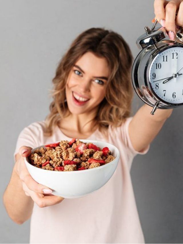 ವೈದ್ಯರು ಹೇಳುವಂತೆ ಬೆಳಗ್ಗೆ ಖಾಲಿ ಹೊಟ್ಟೆಗೆ ಈ ಆಹಾರ ತಪ್ಪದೇ ಸೇವಿಸಿ