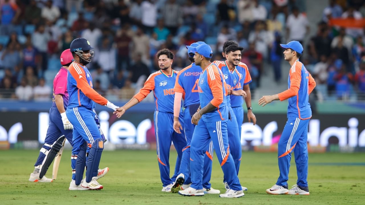 Asia Cup 2025: ಪವರ್​ ಪ್ಲೇನಲ್ಲೇ ಪಂದ್ಯ ಮುಗಿಸಿದ ಟೀಂ ಇಂಡಿಯಾ