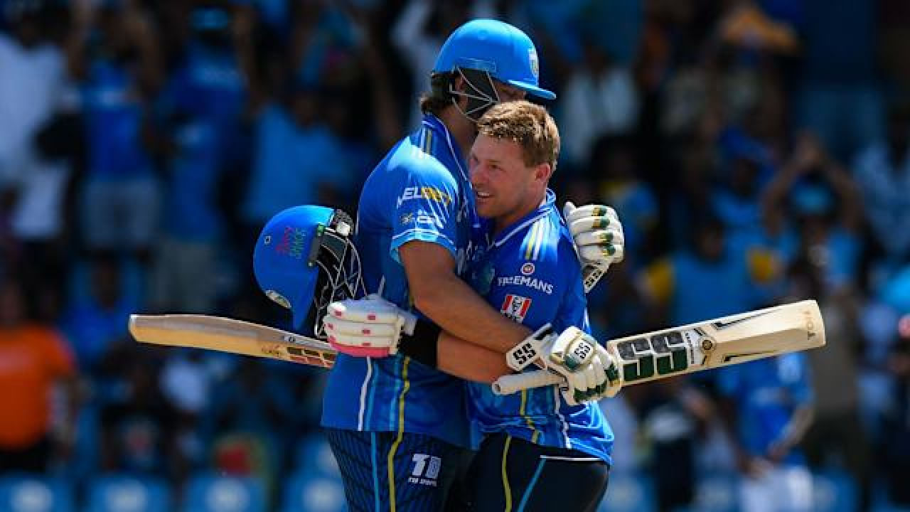 ಈ ಸ್ಫೋಟಕ ಸೆಂಚುರಿಯೊಂದಿಗೆ ಕೆರಿಬಿಯನ್ ಪ್ರೀಮಿಯರ್ ಲೀಗ್‌ನಲ್ಲಿ ಅತೀ ವೇಗದ ಶತಕ ಬಾರಿಸಿದ ಬ್ಯಾಟರ್ ಗಳ ಪಟ್ಟಿಯಲ್ಲಿ ಅಗ್ರಸ್ಥಾನಕ್ಕೇರಿದ್ದಾರೆ. ಅಲ್ಲದೆ ಸಿಪಿಎಲ್ ನಲ್ಲಿ ಅತೀ ಕಡಿಮೆ ಎಸೆತಗಳಲ್ಲಿ ಸೆಂಚುರಿ ಬಾರಿಸಿದ ವಿದೇಶಿ ಬ್ಯಾಟರ್ ಎಂಬ ದಾಖಲೆಯನ್ನು ನಿರ್ಮಿಸಿದ್ದಾರೆ.