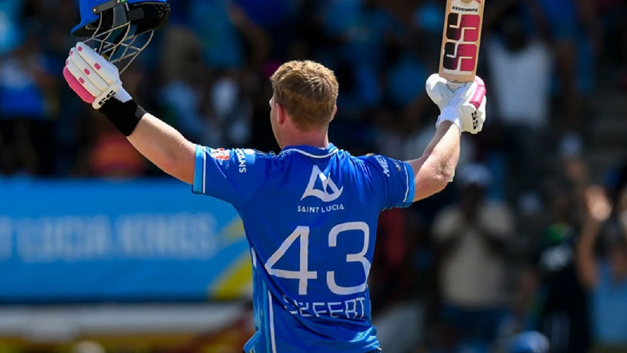 ಇದಕ್ಕೂ ಮುನ್ನ ಕೆರಿಬಿಯನ್ ಪ್ರಿಮಿಯರ್ ಲೀಗ್‍ನಲ್ಲಿ ಅತೀ ವೇಗದ ಶತಕದ ಸಿಡಿಸಿದ ದಾಖಲೆ ಆ್ಯಂಡ್ರೆ ರಸೆಲ್ (40 ಎಸೆತಗಳು) ಹೆಸರಿನಲ್ಲಿತ್ತು. ಇದೀಗ ಅಜೇಯ ಶತಕದೊಂದಿಗೆ ಟಿಮ್ ಸೈಫರ್ಟ್ ಈ ದಾಖಲೆಯನ್ನ ಸರಿಗಟ್ಟಿದ್ದಾರೆ. ಅಷ್ಟೇ ಅಲ್ಲದೆ ಅಲೆಕ್ಸ್ ಹೇಲ್ಸ್ (47 ಎಸೆತಗಳು) ಹೆಸರಿನಲ್ಲಿದ್ದ ಅತೀ ವೇಗದ ಸೆಂಚುರಿ ಬಾರಿಸಿದ ವಿದೇಶಿಗನ ದಾಖಲೆಯನ್ನು ಟಿಮ್ ಸೈಫರ್ಟ್ ತಮ್ಮದಾಗಿಸಿಕೊಂಡಿದ್ದಾರೆ.