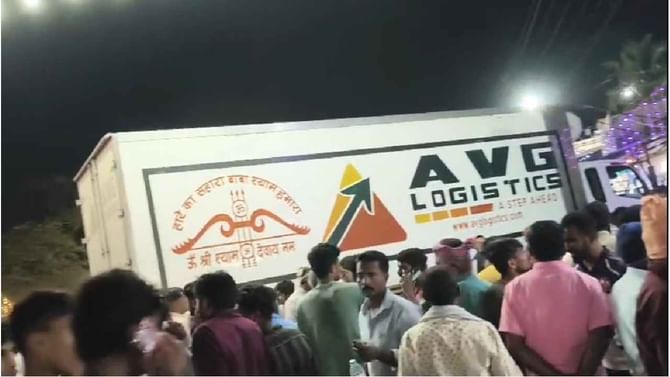 ಹಾಸನ ಗಣಪತಿ ಮೆರವಣಿಗೆ ವೇಳೆ ಘೋರ ದುರಂತ: ಟ್ರಕ್‌ ಹರಿದು 8 ಜನ ಸಾವು