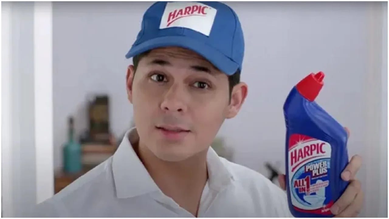 ನಟನೆಯಲ್ಲಿಲ್ಲ ಗೆಲುವು, ಟಾಯ್ಲೆಟ್ ಕ್ಲೀನರ್ ಜಾಹೀರಾತು ಮಾಡಿ ಮನೆ ಖರೀದಿಸಿದ ಹೀರೋ