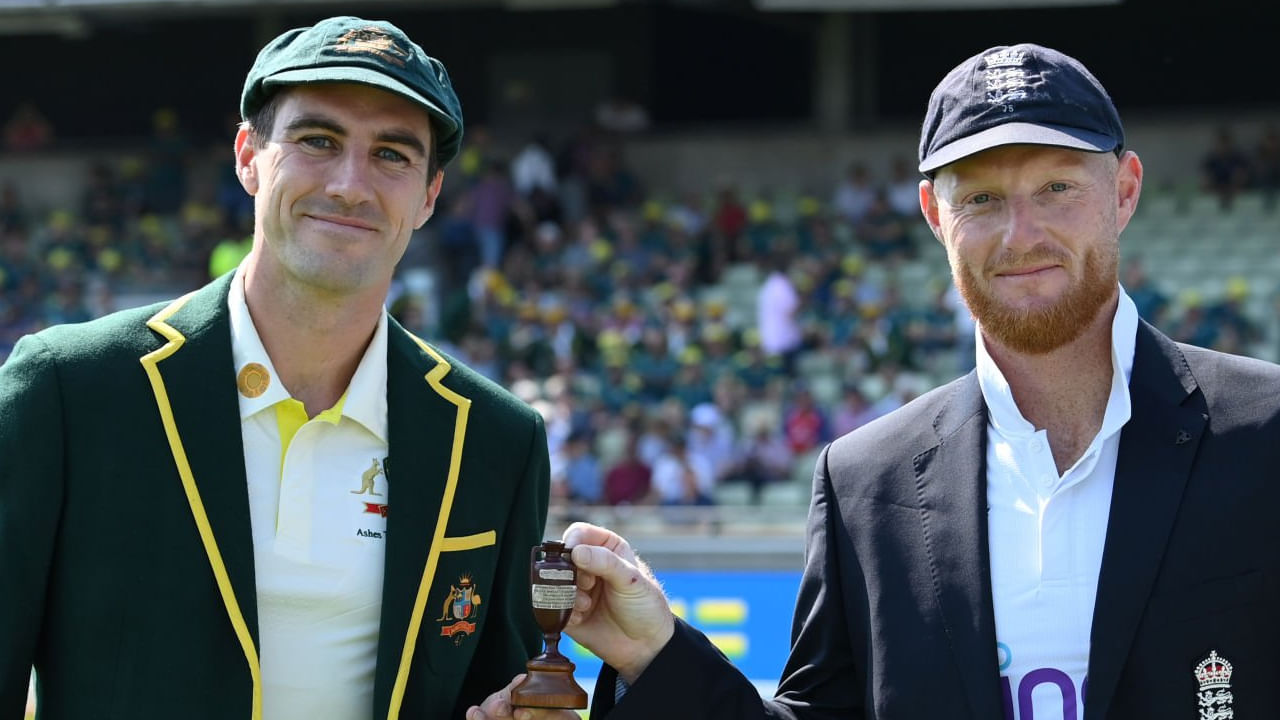 ಏಕೆಂದರೆ ಕಳೆದ ಬಾರಿ ಇಂಗ್ಲೆಂಡ್​ನಲ್ಲಿ ನಡೆದ ಆ್ಯಶಸ್ ಸರಣಿಯನ್ನು 2-2 ಅಂತರದಿಂದ ಡ್ರಾಗೊಳಿಸುವಲ್ಲಿ ಆಸ್ಟ್ರೇಲಿಯಾ ತಂಡ ಯಶಸ್ವಿಯಾಗಿತ್ತು. ಇದೀಗ ತವರಿನಲ್ಲಿ ನಡೆಯಲಿರುವ ಸರಣಿಯಲ್ಲಿ ಆಸ್ಟ್ರೇಲಿಯಾ ತಂಡವನ್ನು ಬಗ್ಗು ಬಡಿದು ಆ್ಯಶಸ್ ಟ್ರೋಫಿ ಮರಳಿ ಪಡೆಯುವ ಇರಾದೆಯಲ್ಲಿದೆ ಇಂಗ್ಲೆಂಡ್ ಪಡೆ.