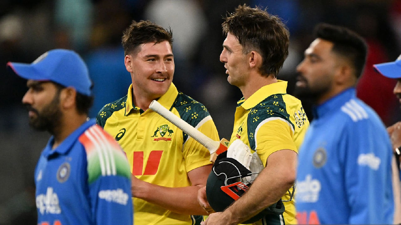 ಪರ್ತ್ನಲ್ಲಿ ನಡೆದ ಮೊದಲ ಪಂದ್ಯದಲ್ಲಿ ಸೋತಿರುವ ಟೀಮ್ ಇಂಡಿಯಾ ಪಾಲಿಗೆ ಈ ಮ್ಯಾಚ್ ನಿರ್ಣಾಯಕ. ಈ ಪಂದ್ಯದಲ್ಲಿ ಗೆದ್ದರೆ ಮಾತ್ರ ಭಾರತ ತಂಡವು ಸರಣಿ ಗೆಲುವಿನ ಆಸೆಯನ್ನು ಜೀವಂತವಿರಿಸಿಕೊಳ್ಳಬಹುದು. ಅತ್ತ ಆಸ್ಟ್ರೇಲಿಯಾ ತಂಡ ಗೆದ್ದರೆ 2-0 ಅಂತರದಿಂದ ಸರಣಿಯನ್ನು ವಶಪಡಿಸಿಕೊಳ್ಳಲಿದೆ.