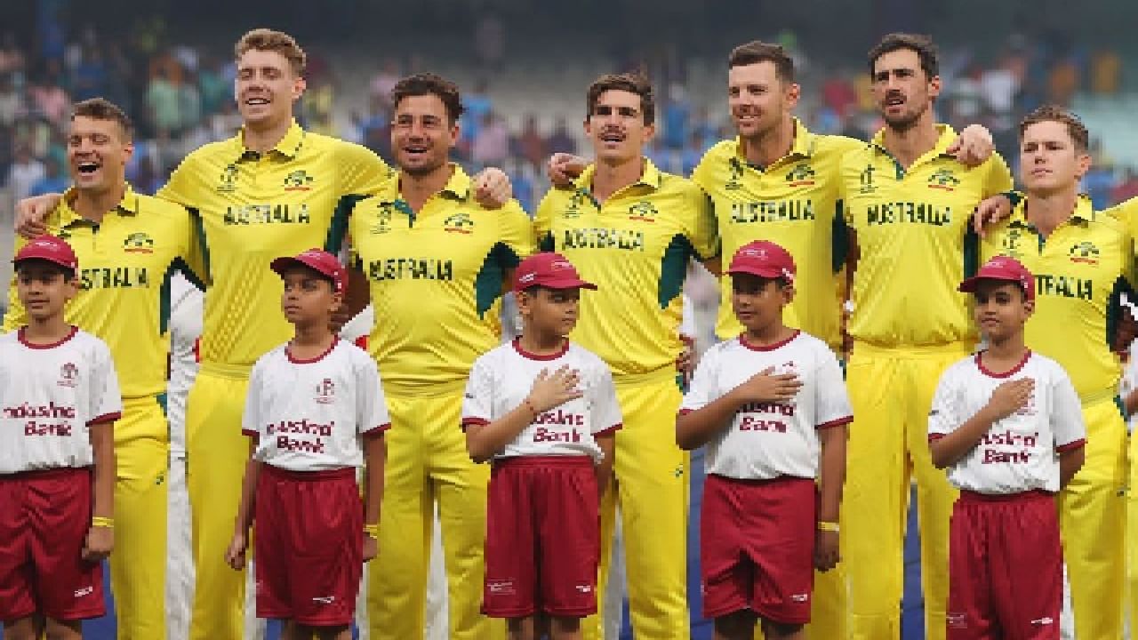 2023ರ ಏಕದಿನ ವಿಶ್ವಕಪ್ ಆಸ್ಟ್ರೇಲಿಯಾ ಪ್ಲೇಯಿಂಗ್ 11: ಟ್ರಾವಿಸ್ ಹೆಡ್ , ಡೇವಿಡ್ ವಾರ್ನರ್ , ಮಿಚೆಲ್ ಮಾರ್ಷ್ , ಸ್ಟೀವ್ ಸ್ಮಿತ್ , ಮಾರ್ನಸ್ ಲಾಬುಶೇನ್ , ಗ್ಲೆನ್ ಮ್ಯಾಕ್ಸ್‌ವೆಲ್ , ಜೋಶ್ ಇಂಗ್ಲಿಸ್ (ವಿಕೆಟ್‌ಕೀಪರ್) , ಮಿಚೆಲ್ ಸ್ಟಾರ್ಕ್ , ಪ್ಯಾಟ್ ಕಮ್ಮಿನ್ಸ್ (ನಾಯಕ) , ಆ್ಯಡಂ ಝಂಪಾ , ಜೋಶ್ ಹೇಝಲ್​ವುಡ್.