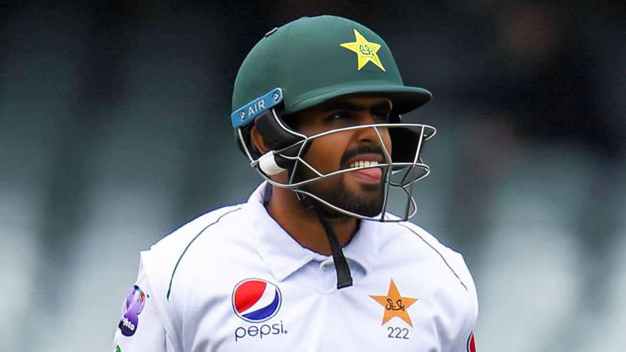 ನಾಟಕ ಮಾಡ್ತಾನೆ... ಲೈವ್​ನಲ್ಲೇ ಬಾಬರ್ ಆಝಂಗೆ ಅವಮಾನ