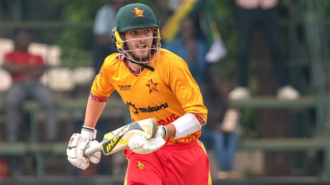 ಒಂದು ಓವರ್ನಲ್ಲಿ ಆರು ಬೌಂಡರಿಗಳನ್ನು ಬಾರಿಸಿದ ವಿಶ್ವ ದಾಖಲೆಯನ್ನು ನಿರ್ಮಿಸುವುದರ ಜೊತೆಗೆ, ಬ್ರಿಯಾನ್ ಬೆನೆಟ್ 25 ಎಸೆತಗಳಲ್ಲಿ 204 ಕ್ಕಿಂತ ಹೆಚ್ಚು ಸ್ಟ್ರೈಕ್ ರೇಟ್ನಲ್ಲಿ 51 ರನ್ ಗಳಿಸಿದರು. ಅವರ ಇನ್ನಿಂಗ್ಸ್ ಎಂಟು ಬೌಂಡರಿಗಳು ಮತ್ತು ಎರಡು ಸಿಕ್ಸರ್ಗಳನ್ನು ಒಳಗೊಂಡಿತ್ತು.