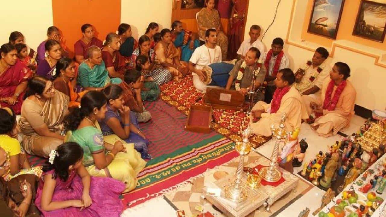 Benefits of Bhajane: ಭಜನೆ ಮಾಡುವುದರಿಂದ ಎಷ್ಟೆಲ್ಲಾ ಪ್ರಯೋಜನಗಳಿವೆ ಎಂದು ತಿಳಿದಿದೆಯೇ?