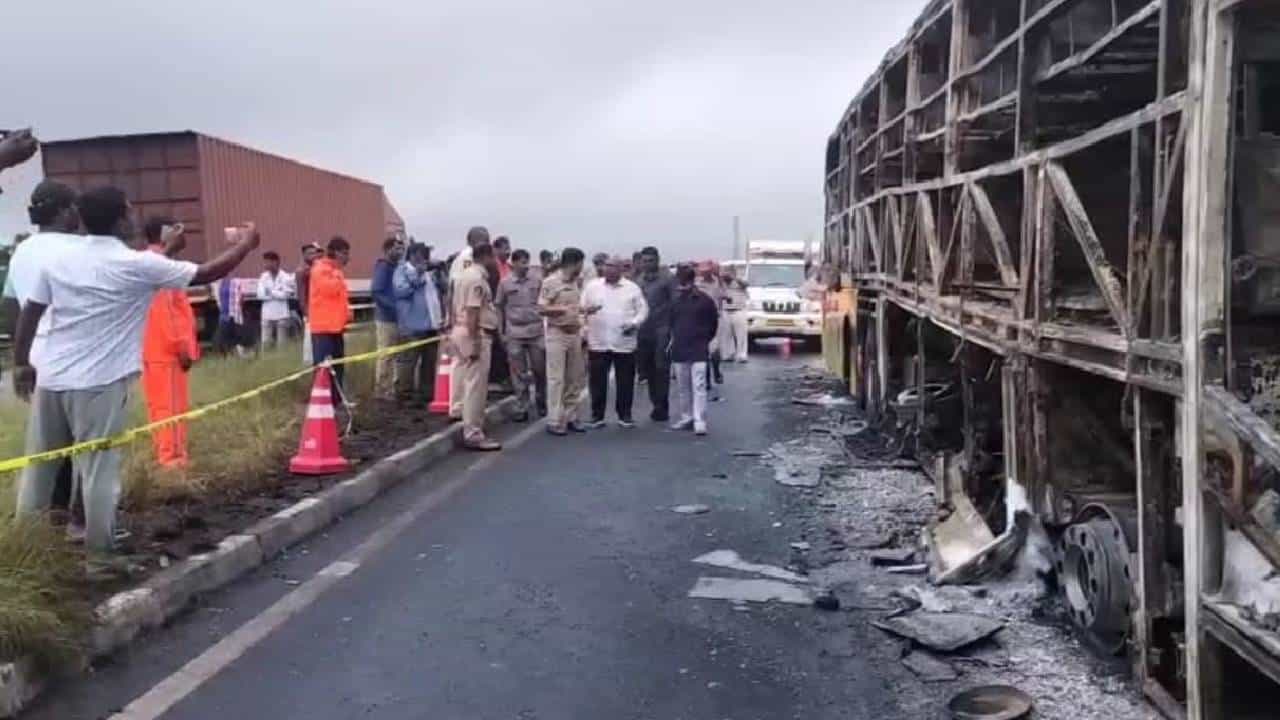 Andhra Bus Tragedy: ಕರ್ನೂಲ್​​ನಲ್ಲಿ ಬೆಂಕಿಗಾಹುತಿಯಾದ ಬಸ್​ಗೆ ಅತಿವೇಗ, ಅಪಾಯಕಾರಿ ಚಾಲನೆಗಾಗಿ ಬಿದ್ದಿತ್ತು 23 ಸಾವಿರ ರೂ. ದಂಡ