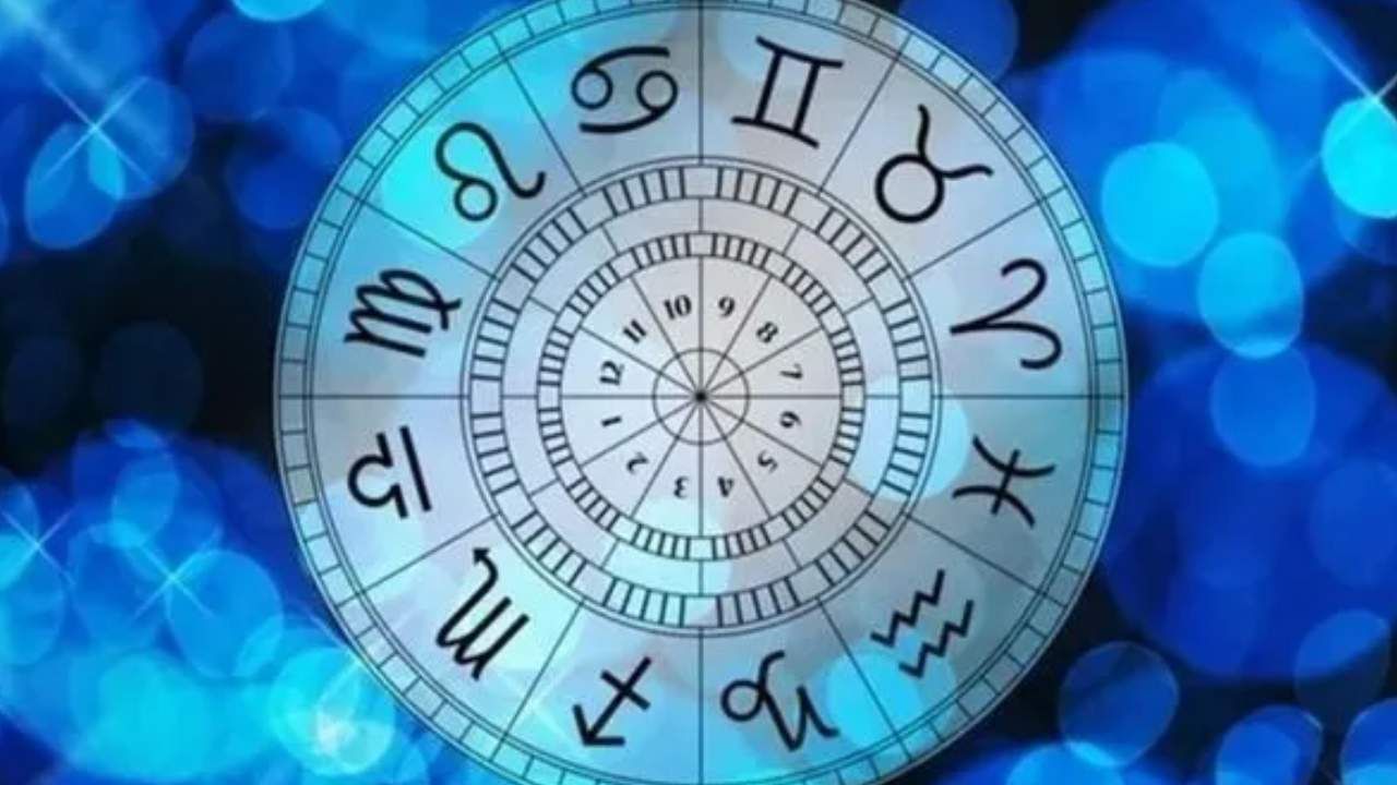 Horoscope Today 01 November: ಕರ್ನಾಟಕ ರಾಜ್ಯೋತ್ಸವದಂದು ಯಾವೆಲ್ಲಾ ರಾಶಿಯವರಿಗೆ ಶುಭದಿನ ತಿಳಿಯಿರಿ Horoscope Today 01 November: ಕರ್ನಾಟಕ ರಾಜ್ಯೋತ್ಸವದಂದು ಯಾವೆಲ್ಲಾ ರಾಶಿಯವರಿಗೆ ಶುಭದಿನ ತಿಳಿಯಿರಿ
