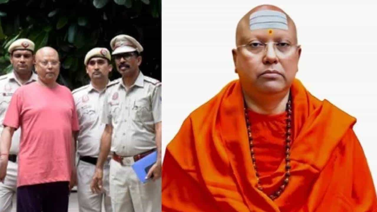 ದುಬೈ ಶೇಖ್​​ಗೆ 	ಸೆಕ್ಸ್​​ ಪಾರ್ಟ್ನರ್ ಬೇಕಂತೆ, ಚೈತನ್ಯಾನಂದ ವಿದ್ಯಾರ್ಥಿನಿಗೆ ಮಾಡಿದ್ದ ವಾಟ್ಸಾಪ್ ಚಾಟ್​​ನಲ್ಲಿ ಏನೇನಿತ್ತು?