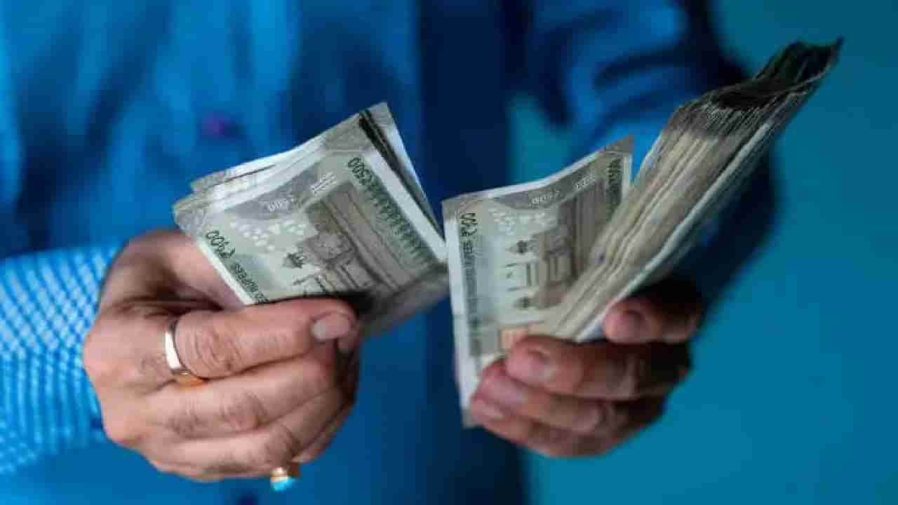 Chanakya Niti: ಯಾವತ್ತಿಗೂ ಈ ಮೂರು ಸ್ಥಳಗಳಲ್ಲಿ ಹಣ ಖರ್ಚು ಮಾಡಲು ಜಿಪುಣತನವನ್ನು ತೋರಬೇಡಿ