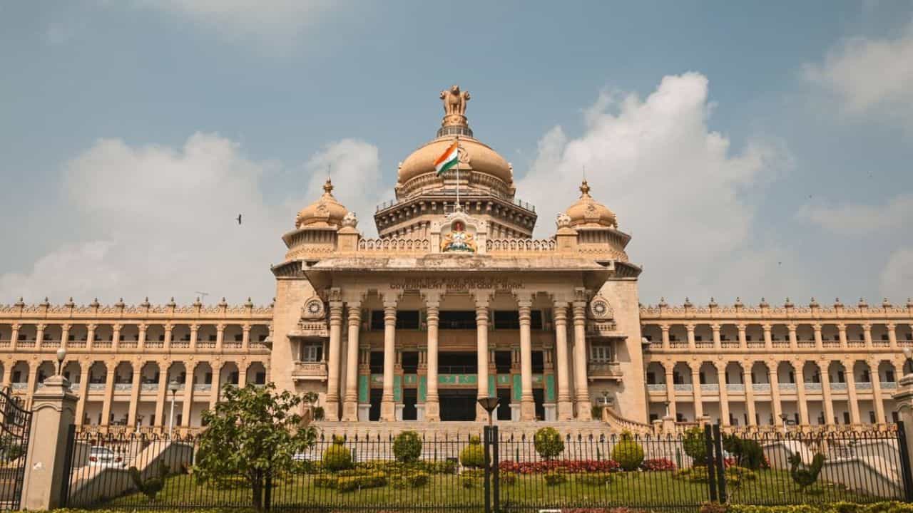 ಚೆನ್ನೈನಿಂದ ಬೆಂಗಳೂರಿಗೆ ಸ್ಟಾರ್ಟ್ಅಪ್ ಕಂಪನಿ ಶಿಫ್ಟ್, ಹವಾಮಾನ, ಅಭಿವೃದ್ಧಿಯಲ್ಲಿ ಬೆಂಗಳೂರು ಉತ್ತಮ