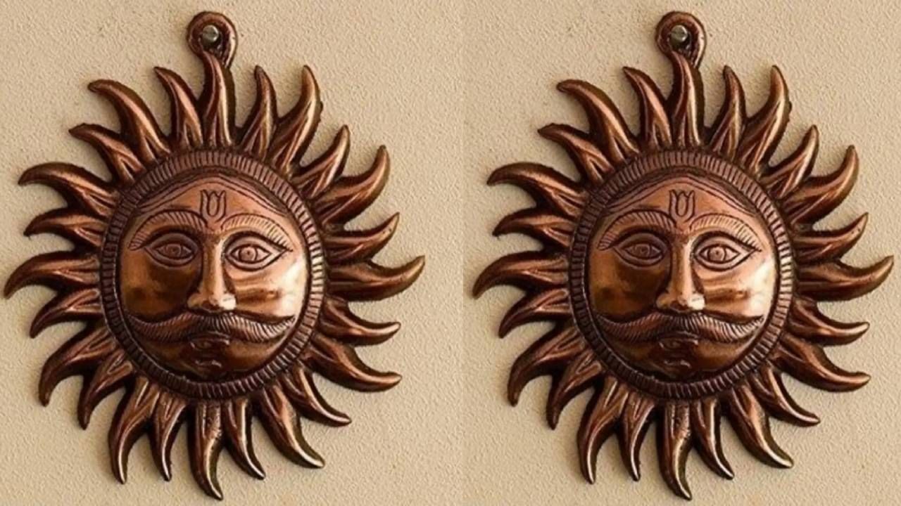 Vasthu Tips: ಮನೆಯಲ್ಲಿ ಈ ದಿಕ್ಕಿನಲ್ಲಿ ತಾಮ್ರದ ಸೂರ್ಯ ಫಲಕ ಇಡಿ; ಅದೃಷ್ಟವೇ ಬದಲಾಗಲಿದೆ!