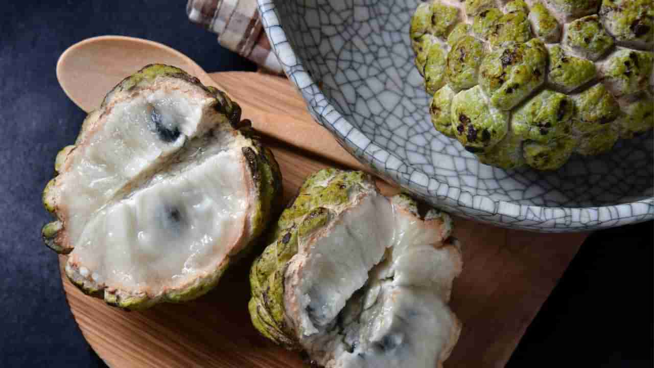 ಈ ಹಣ್ಣು ಆರೋಗ್ಯಕ್ಕೆ ಬಹಳ ಒಳ್ಳೆಯದು ಆದ್ರೆ ಈ ಸಮಸ್ಯೆ ಇರುವವರು ಎಷ್ಟು ದೂರ ಇರುತ್ತಾರೋ ಅಷ್ಟು ಒಳ್ಳೆಯದು!