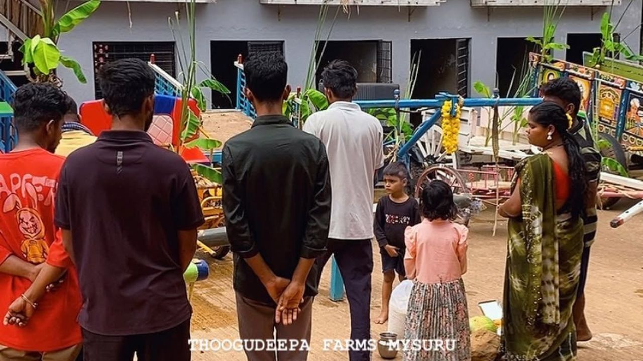 ಅತ್ತ ಜೈಲಿನಲ್ಲಿ ನಟ ದರ್ಶನ್, ಬ್ಯಾರಕ್ ಬದಲಾವಣೆ, ಹೆಚ್ಚುವರಿ ಹಾಸಿಗೆ, ದಿಂಬು ಮತ್ತು ಬೆಡ್ಶೀಟ್ ಪಡೆಯಲು ನ್ಯಾಯಾಲಯದ ಮೂಲಕ ಹೋರಾಟ ನಡೆಸುತ್ತಿದ್ದಾರೆ.